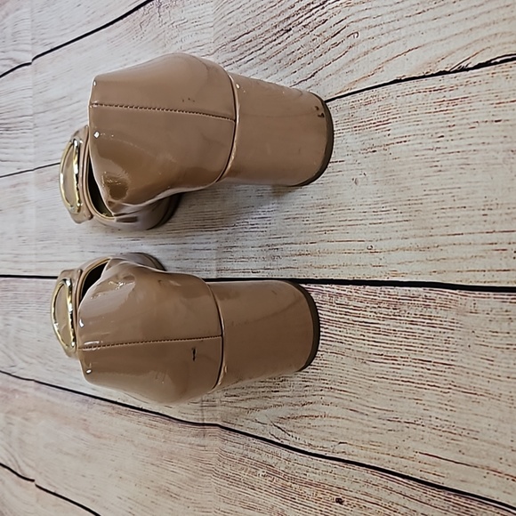 Naturalizer Nude Pump - Picture 2 of 9